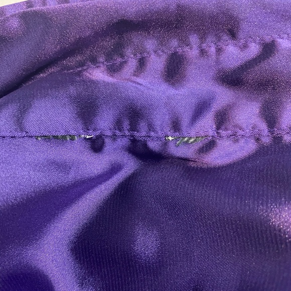 Silky Button Down Blouse Sz M - Picture 10 of 10